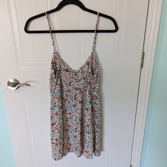 Bershka Floral Spaghetti Strap Top EUR S/ US S - Picture 2 of 4